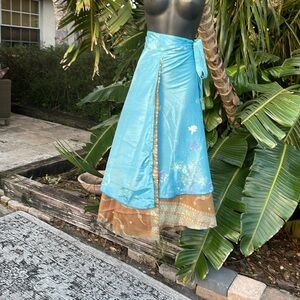 Wrap reversible border, print satin sari skirt